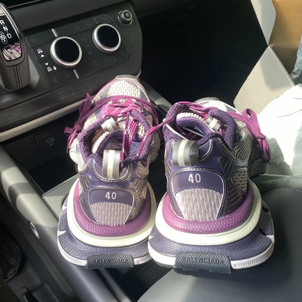 Balenciaga women's purple and grey casual shoes - Picture 4 of 4